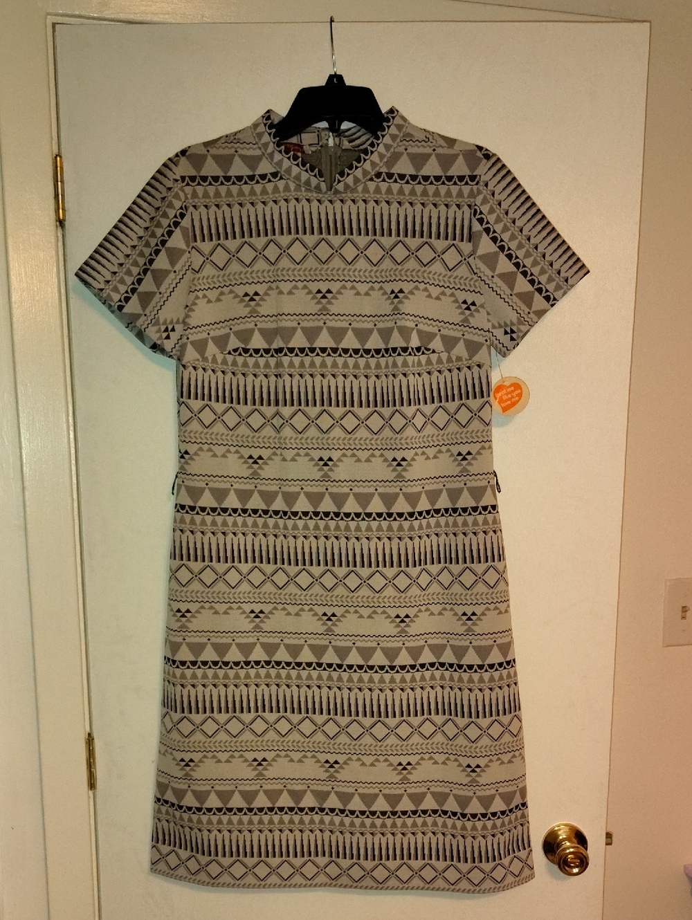 Vintage Geometric Short-Sleeve Shift Dress